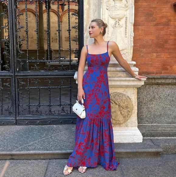 empire-waist tank maxi dress in floral Floral Printed V-Neck Spaghetti Strap Formal Evening Dress with Empire Waist main image 1